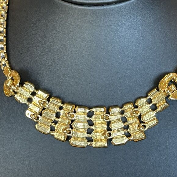 Vintage 1980s Gold Tone Black Enamel CZ Statement Necklace 15-18” Retro Jewelry - Picture 10 of 10